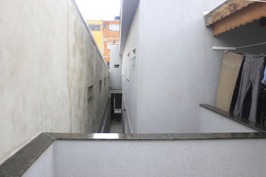 Terraço e lavanderia de casa à venda com 4 quartos, 230m² em Vila Barros, Guarulhos