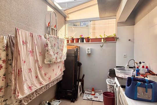 Lavanderia de casa de condomínio à venda com 2 quartos, 70m² em Chácaras São Luís, Barueri