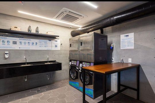 Área externa de kitnet/studio para alugar com 1 quarto, 32m² em Vila Nova Conceição, São Paulo