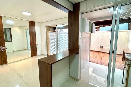 Cozinha de casa de condomínio para alugar com 3 quartos, 83m² em Parque Renato Maia, Guarulhos