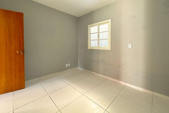 Quarto 2 de apartamento para alugar com 2 quartos, 75m² em Ingleses Norte, Florianópolis