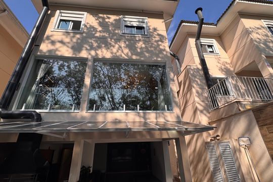 Área comum de casa de condomínio para alugar com 3 quartos, 400m² em Jardim da Gloria, Cotia