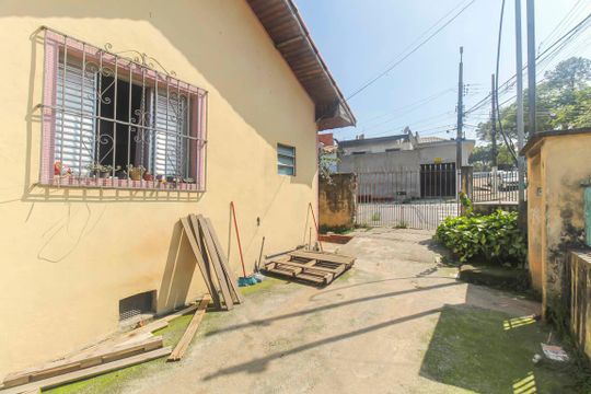 Quintal de casa à venda com 5 quartos, 300m² em Vila Alpina, São Paulo