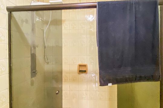 Banheiro  de casa à venda com 2 quartos, 98m² em Jardim Belem, São Paulo
