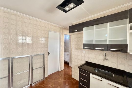 Cozinha de apartamento à venda com 2 quartos, 43m² em Cohab Padre Manoel da Nobrega, São Paulo