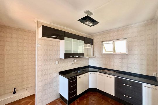 Cozinha de apartamento à venda com 2 quartos, 43m² em Cohab Padre Manoel da Nobrega, São Paulo