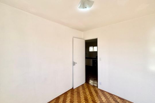 Quarto 2 de apartamento à venda com 2 quartos, 43m² em Cohab Padre Manoel da Nobrega, São Paulo
