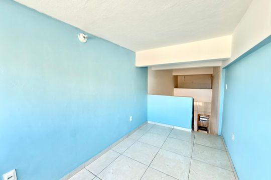 Quarto de kitnet/studio para alugar com 1 quarto, 200m² em Alvorada, Contagem
