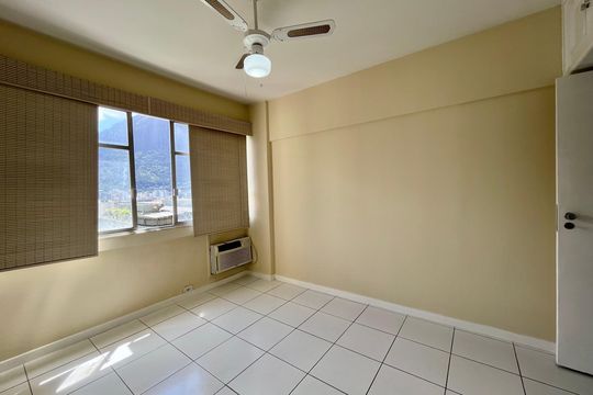 Apartamento para alugar com 3 quartos, 108m² em Lagoa, Rio de Janeiro
