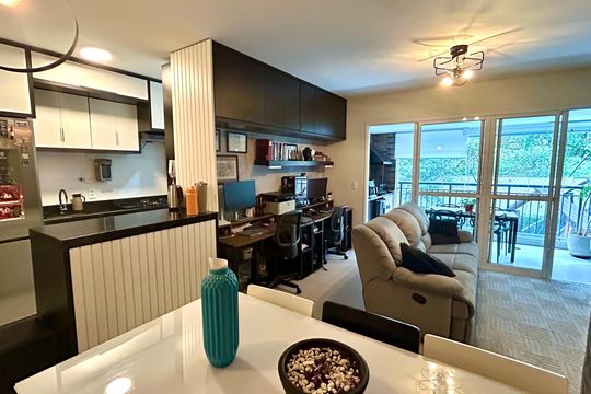 Apartamento à venda com 2 quartos, 80m² em Picanço, Guarulhos