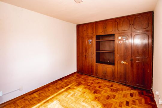 Quarto 3 de casa para alugar com 4 quartos, 200m² em Santa Rosa, Belo Horizonte