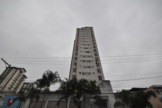 Fachada de apartamento para alugar com 2 quartos, 120m² em Vila Gustavo, São Paulo