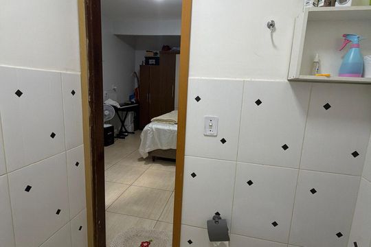 Casa à venda com 6 quartos, 180m² em Recanto das Emas, Brasília