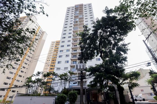 Fachada de apartamento à venda com 3 quartos, 72m² em Santana, São Paulo