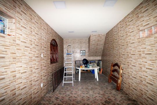 Garagem de casa para alugar com 3 quartos, 140m² em Rocha Miranda, Rio de Janeiro