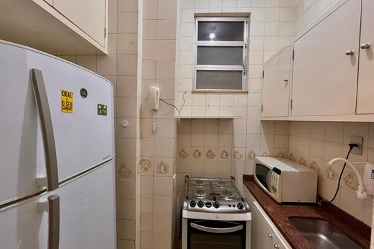Apartamento para alugar com 1 quarto, 42m² em Copacabana, Rio de Janeiro