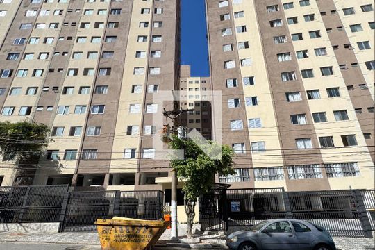Fachada de apartamento para alugar com 2 quartos, 64m² em Baeta Neves, São Bernardo do Campo
