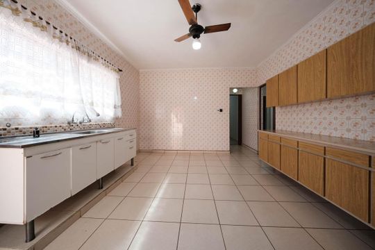 Cozinha de casa à venda com 3 quartos, 1000m² em Jardim Aricanduva, São Paulo