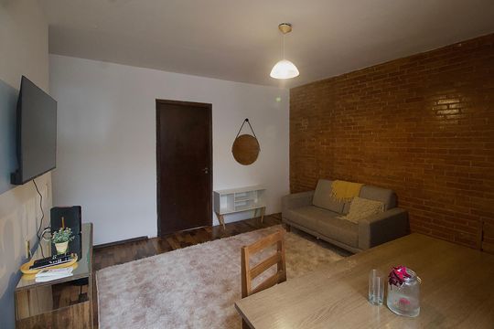 Apartamento para alugar com 3 quartos, 84m² em Centro, Curitiba