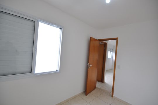 Apartamento para alugar com 2 quartos, 37m² em Tremembé, São Paulo
