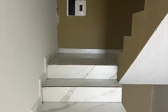 Escada de kitnet/studio para alugar com 1 quarto, 25m² em Santo Amaro, São Paulo