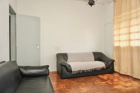 Casa à venda com 3 quartos, 430m² em Parque Sao Jose, Belo Horizonte