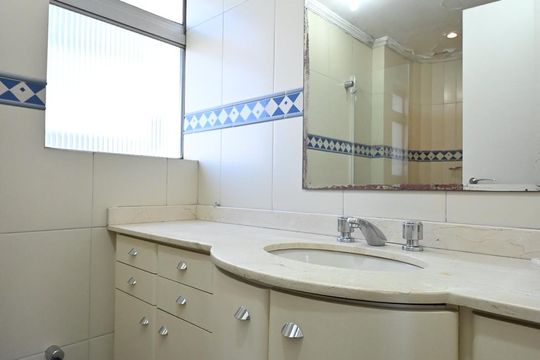 Banheiro Suíte  de apartamento à venda com 2 quartos, 72m² em Vila Suzana, São Paulo