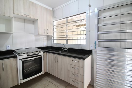 Cozinha de casa para alugar com 1 quarto, 50m² em Cidade Líder, São Paulo
