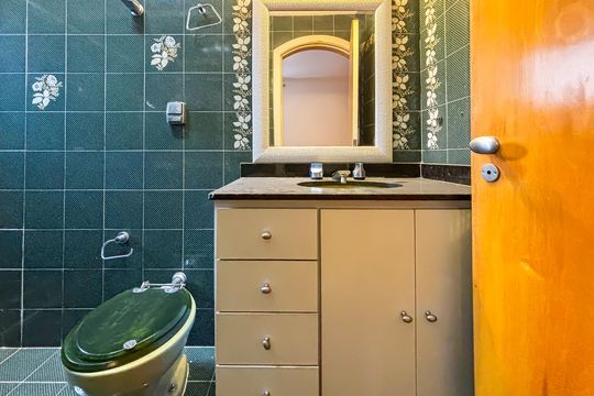 Apartamento para alugar com 3 quartos, 130m² em Sumarezinho, São Paulo
