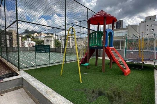 Apartamento à venda com 3 quartos, 177m² em Buritis, Belo Horizonte