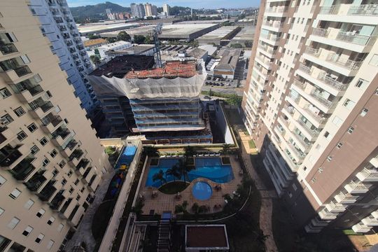Vista de apartamento à venda com 2 quartos, 65m² em Alphaville Industrial, Barueri
