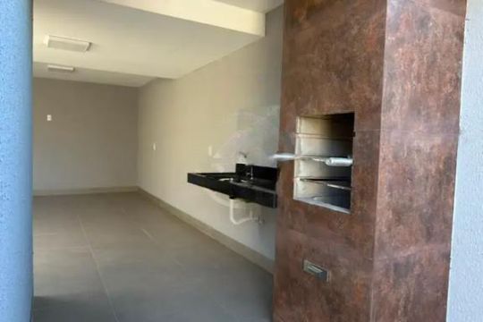 Casa à venda com 3 quartos, 104m² em Santo Hilario, Goiânia