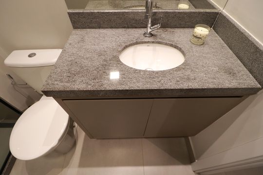 Banheiro  de apartamento para alugar com 1 quarto, 35m² em Santa Luzia, Ribeirão Preto