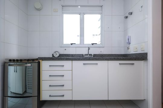 Cozinha de apartamento para alugar com 2 quartos, 58m² em Vila Mariana, São Paulo