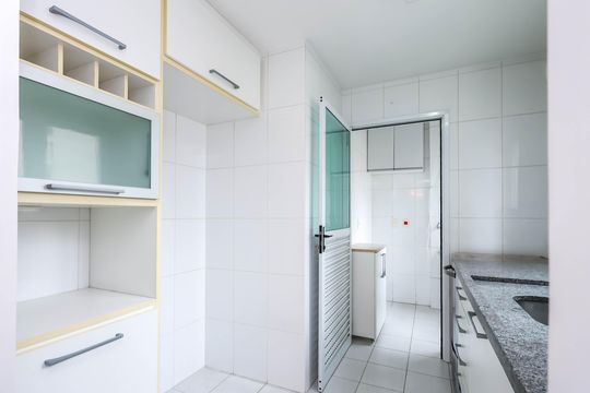 Cozinha de apartamento para alugar com 2 quartos, 58m² em Vila Mariana, São Paulo