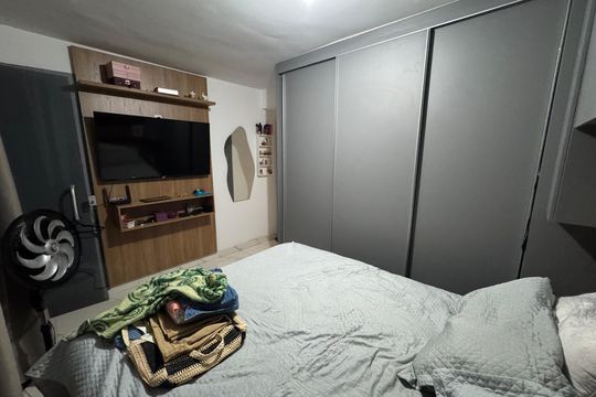 Apartamento à venda com 2 quartos, 60m² em Qs 12, Brasília
