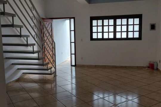 Sala de casa à venda com 3 quartos, 145m² em Altos de Sumaré, Sumaré