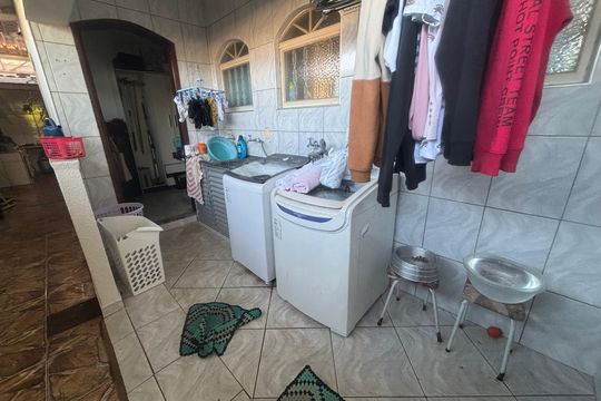 Área de serviço de casa à venda com 4 quartos, 284m² em Jardim Eulina, Campinas