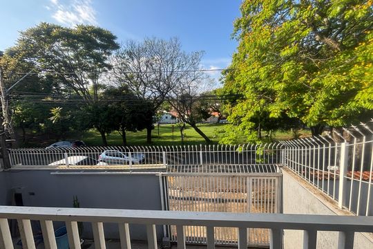 Varanda de casa à venda com 4 quartos, 284m² em Jardim Eulina, Campinas