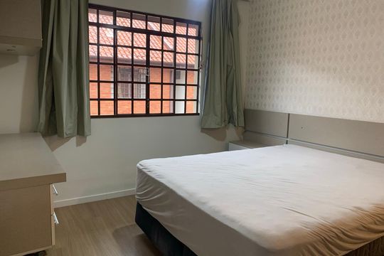 Quarto 1 de casa à venda com 2 quartos, 128m² em Capão Raso, Curitiba
