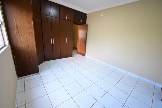 Casa para alugar com 3 quartos, 120m² em Cidade Jardim, Goiânia