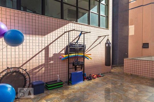 Área comum de apartamento para alugar com 2 quartos, 90m² em Carmo, Belo Horizonte