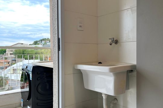 Área de Serviço de apartamento para alugar com 2 quartos, 70m² em Bom Pastor, Juiz de Fora
