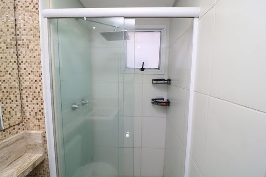 Banheiro da Suíte de apartamento para alugar com 3 quartos, 60m² em Jardim Vila Formosa, São Paulo