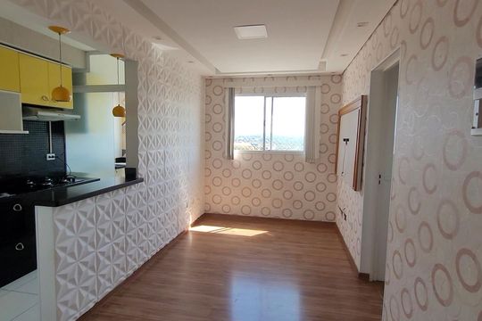 Apartamento para alugar com 3 quartos, 80m² em Vila Miranda, Itaquaquecetuba