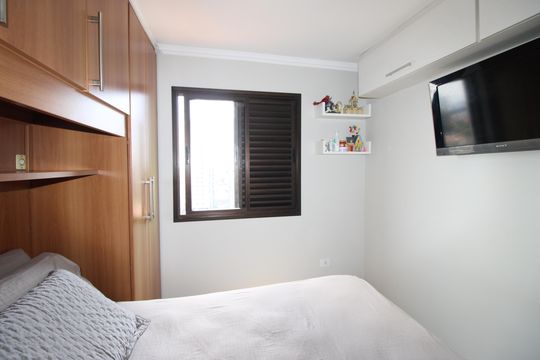 Quarto 2 de apartamento à venda com 2 quartos, 54m² em Itaquera, São Paulo