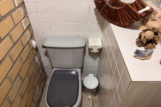 Sala vista de cima de casa de condomínio para alugar com 3 quartos, 280m² em Barra de Guaratiba, Rio de Janeiro