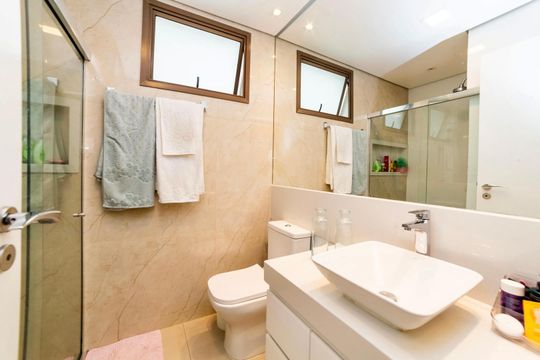 Banheiro Social de apartamento à venda com 3 quartos, 84m² em Sion, Belo Horizonte