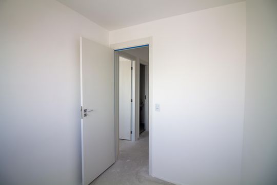 Quarto 1 de apartamento para alugar com 2 quartos, 35m² em Jardim Aeroporto, São Paulo