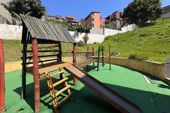 Área comum - Playground de apartamento para alugar com 2 quartos, 50m² em Centro, Cotia